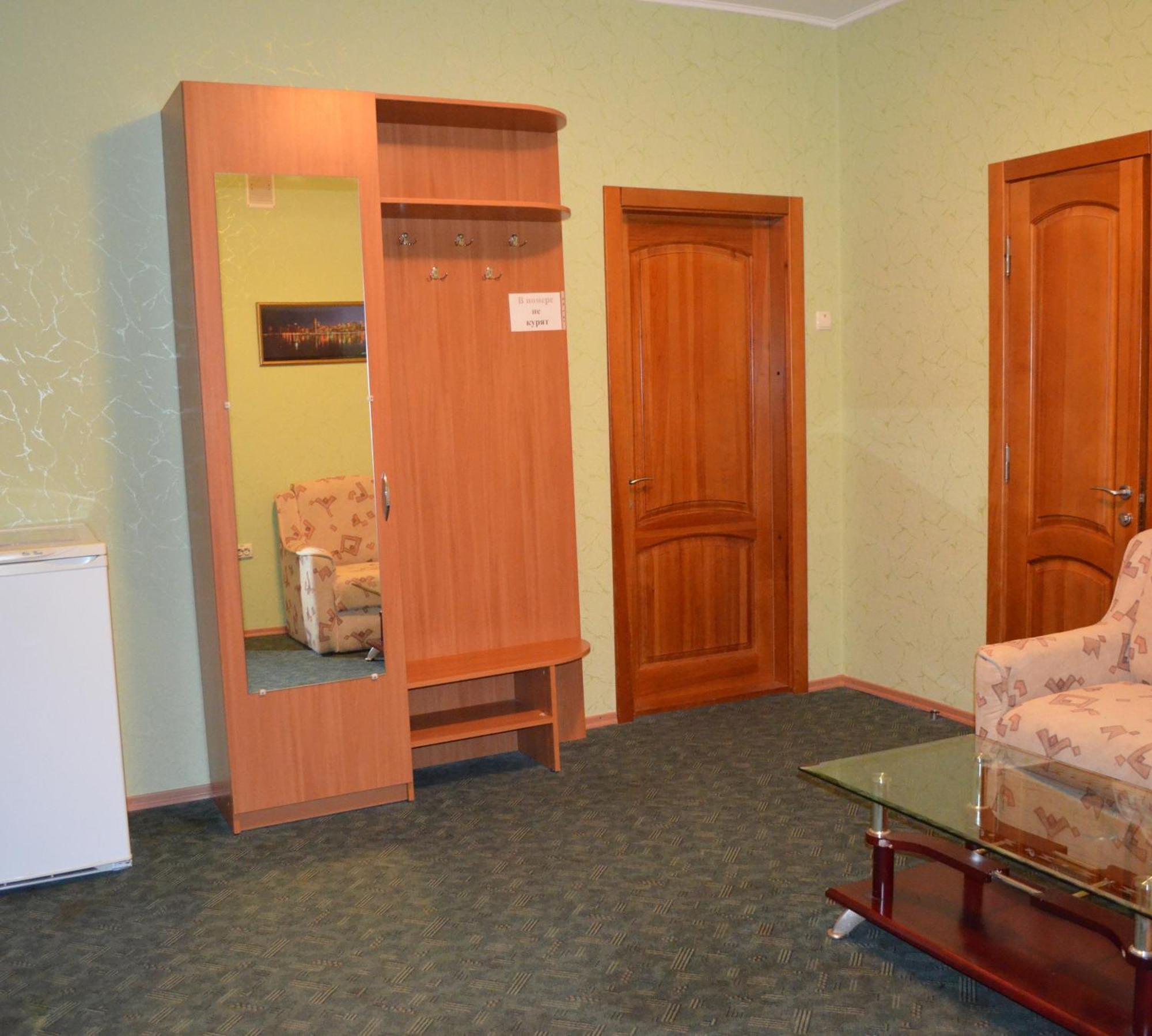 Sfinks Hotel Zaporizhia Exterior photo